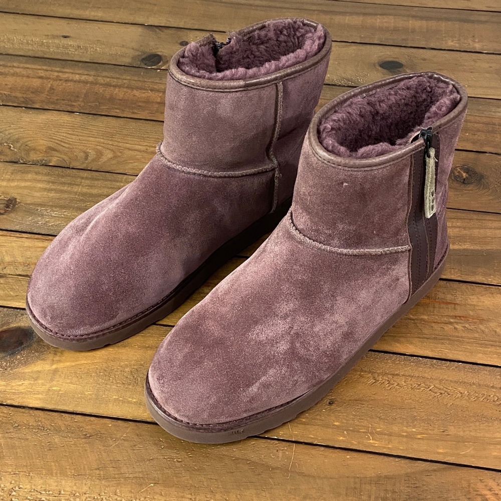 UGG Men 11 Wmns 12.5 Classic Mini Zip Waterproof Boots Suede  Purple 1018453
